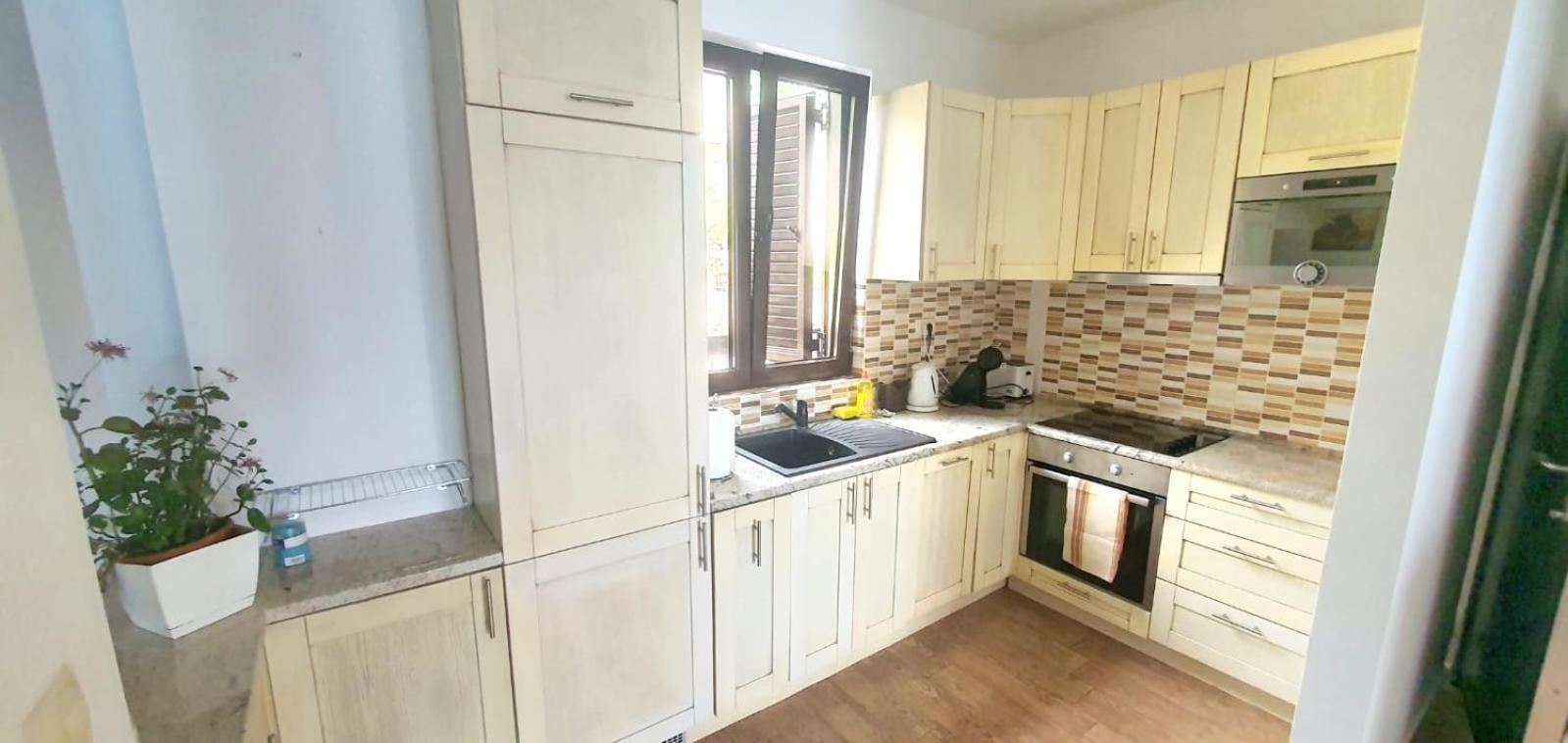 Keystone Apartments Donji Morinj Habitación foto